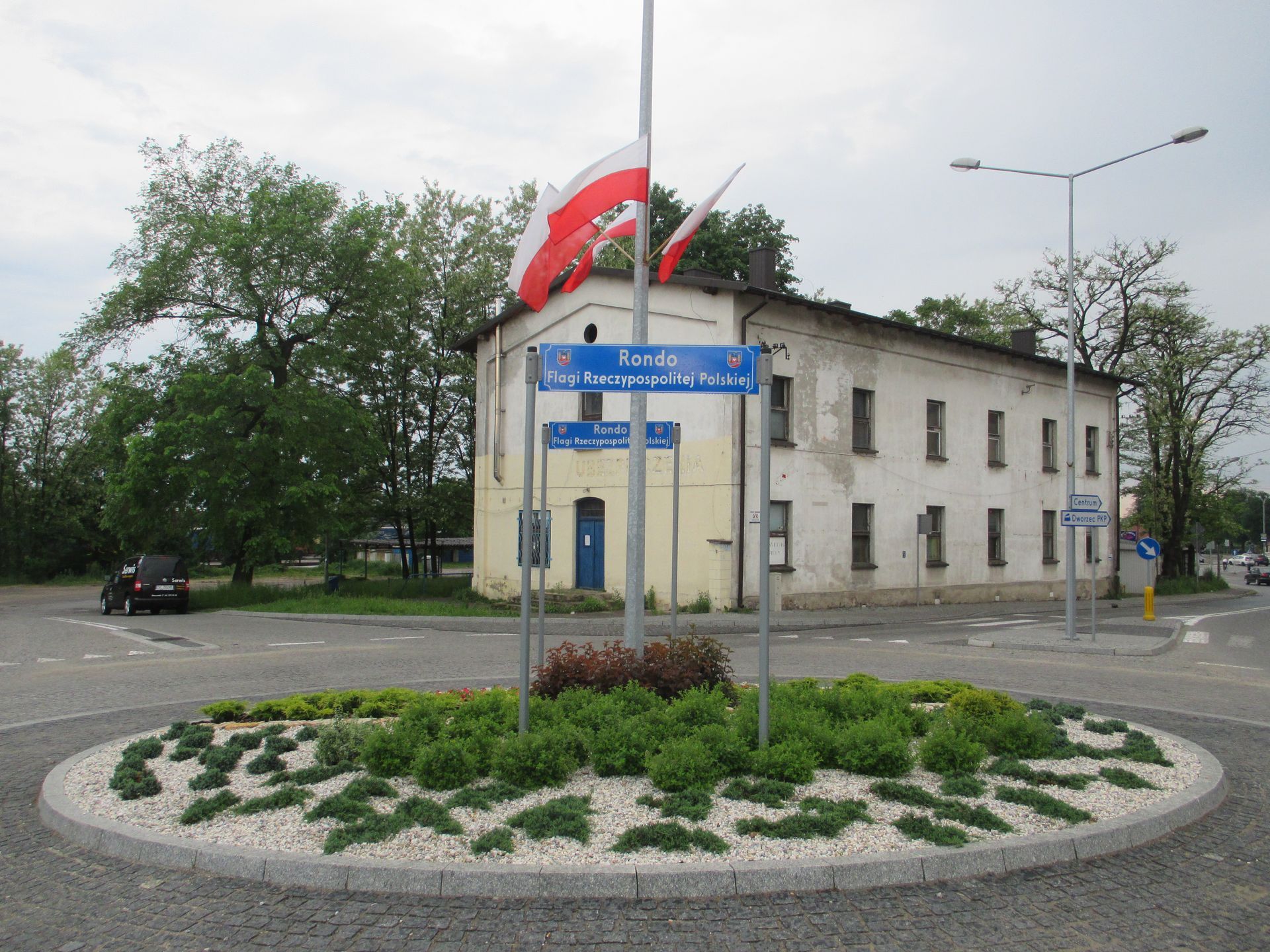 Estetyczne, zielone rondo