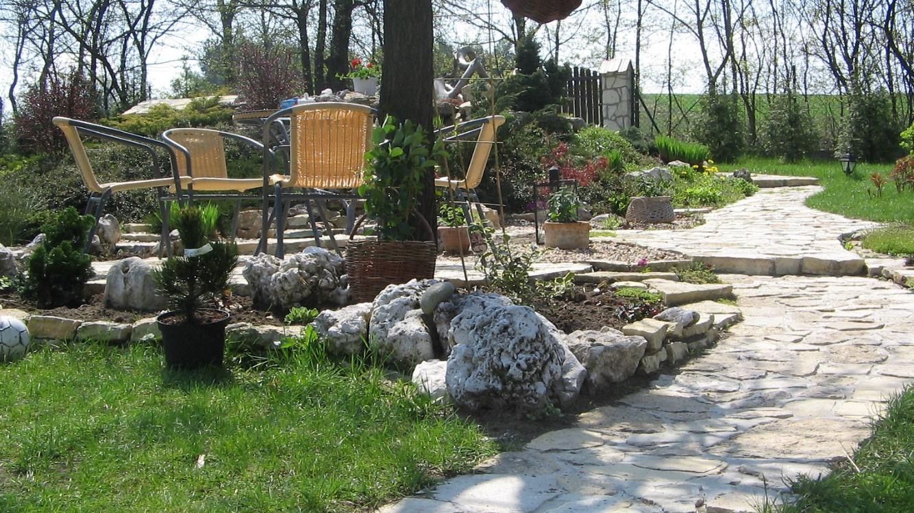 Nowoczesna pergola z drewna